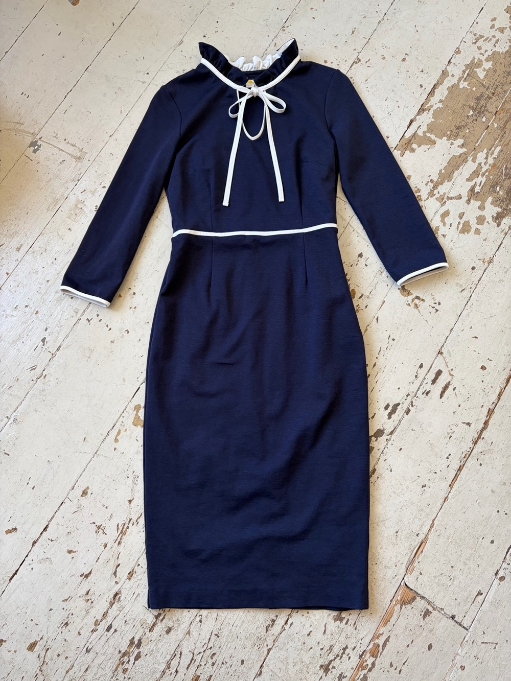 Boden Navy Layla Sheath Dress with Cream Trim and Tie Neck - Picture 3 of 14